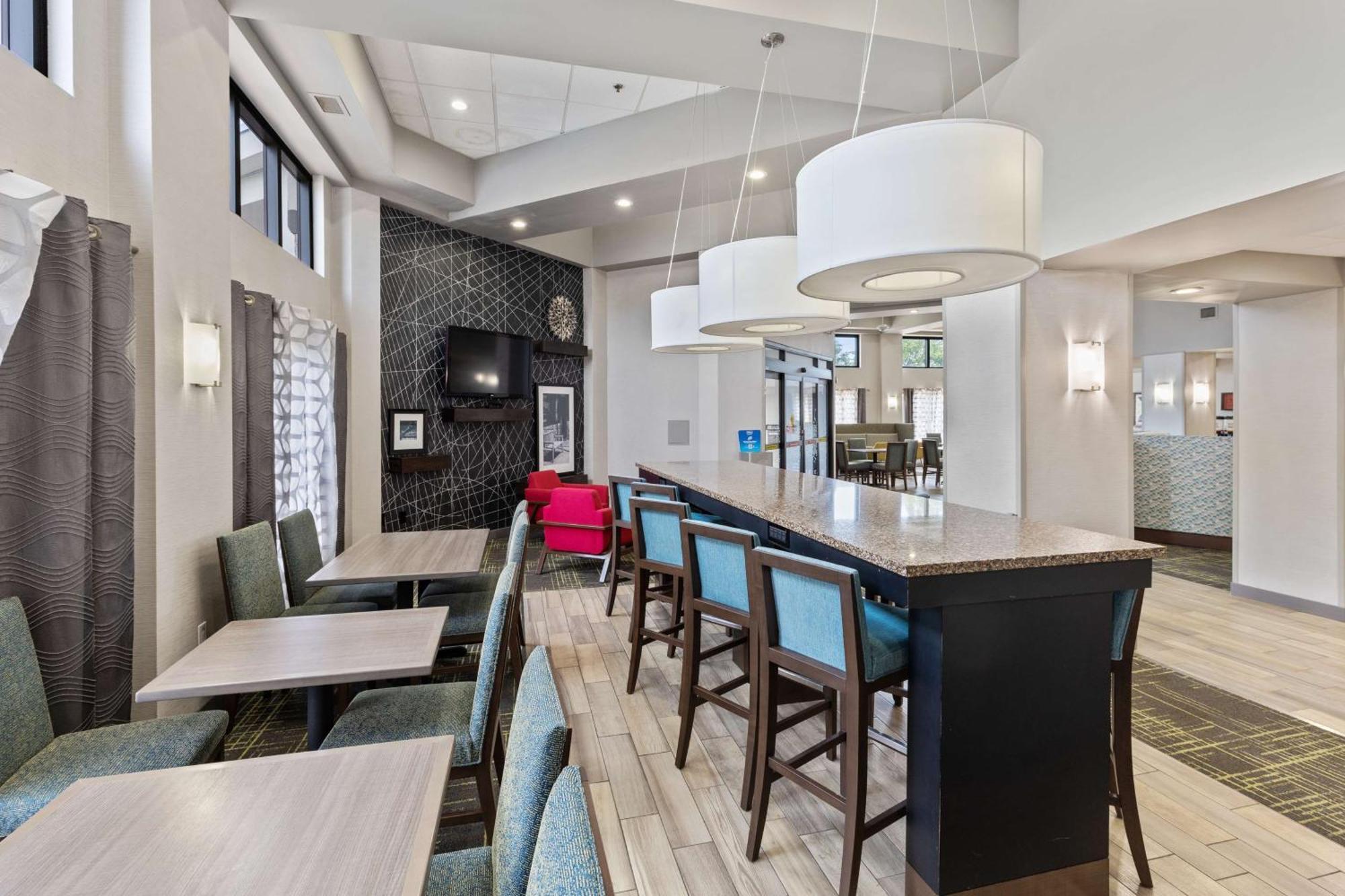 Hampton Inn & Suites Memphis-Wolfchase Galleria Bartlett Esterno foto
