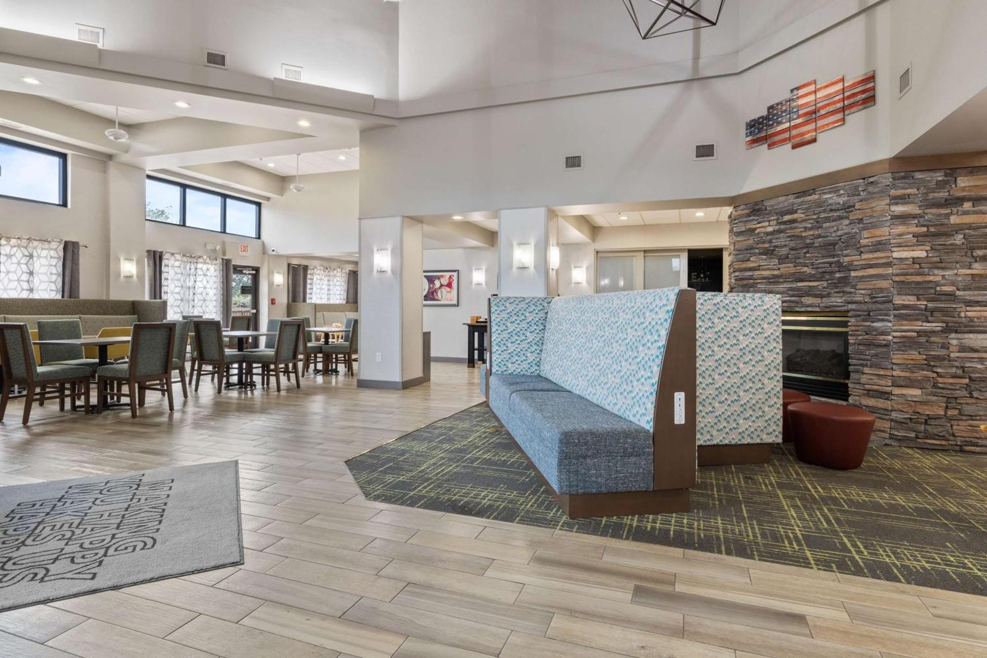 Hampton Inn & Suites Memphis-Wolfchase Galleria Bartlett Esterno foto